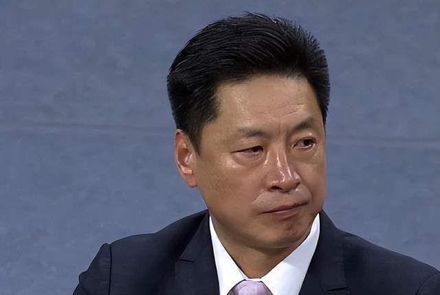 美女张开腿让我