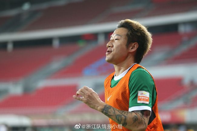 在庆典上遇到的尤卡塔女职员