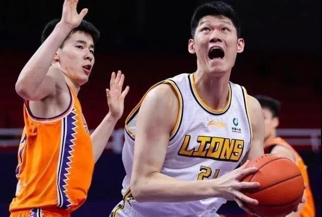 结实的年下男肌肉